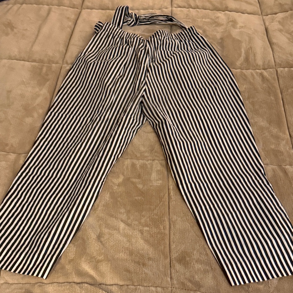 Zara Basic Monochrome Striped Trousers - Picture 7 of 9